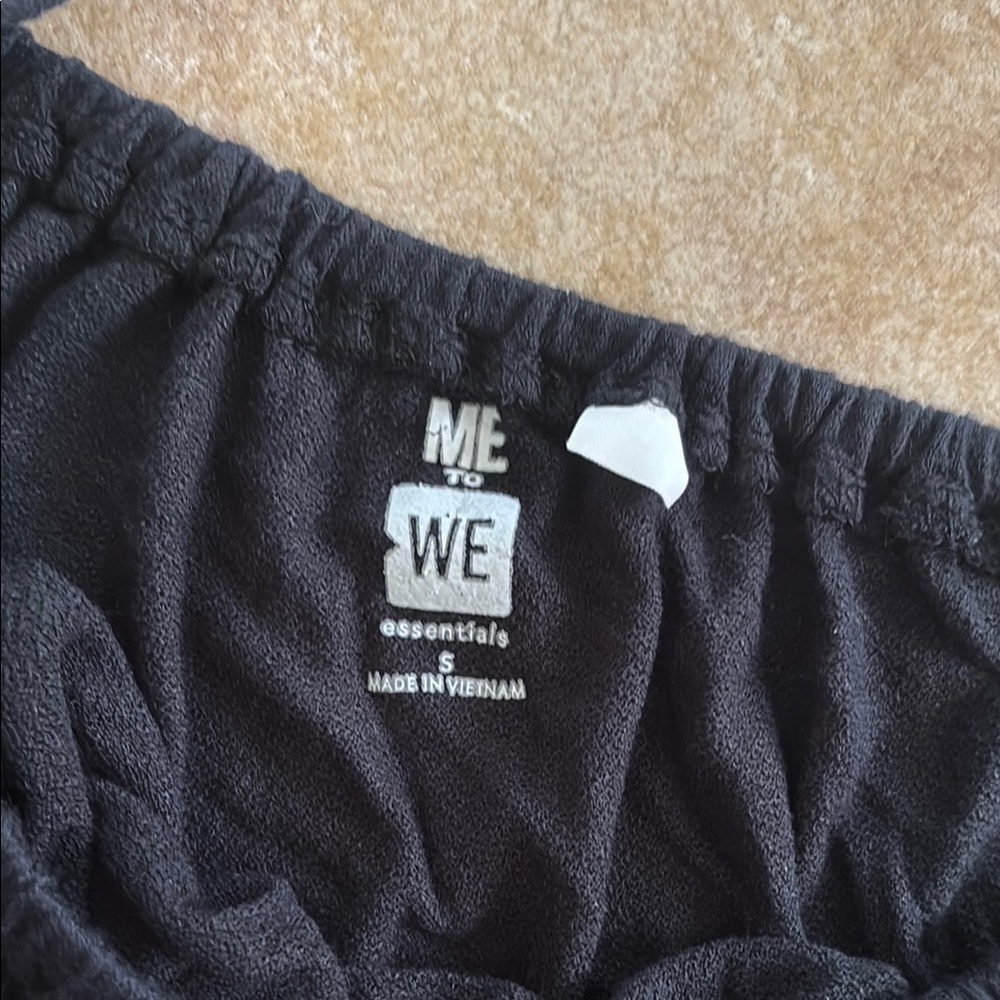 Black One-Shoulder Ruffle Top - Picture 4 of 5